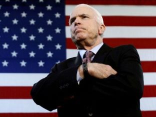 McCain përkrah sanksione “gjithëpërfshirëse” kundër Rusisë