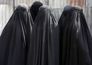 Maroku kërkon ndalimin e prodhimit dhe shitjen e burkës