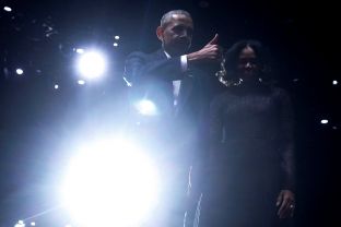 Presidenti Obama në fjalimin lamtumirës: Mbetemi më të fuqishmit, por mos të ndahemi