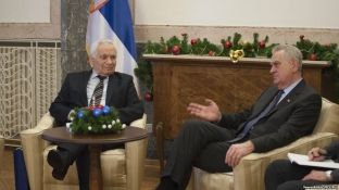 Nikoliq e Krajishnik kërkojnë më shumë të drejta për serbët në Ballkan