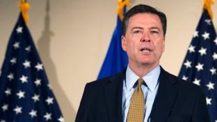  FBI hetohet për aksionet ndaj Clintonit pak para zgjedhjeve