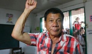  Duterte kërcënon me dekretimin e ligjit ushtarak