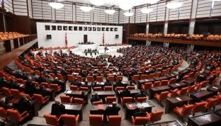 Referendumi për ndryshimet kushtetuese në Turqi, më 26 mars ose 16 prill
