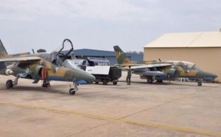 Nigeria gabimisht bombardon kampin e refugjatëve, vriten 100 persona