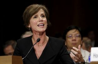 Trump shkarkon kryeprokuroren, i doli kundër urdhrit për ndalim të myslimanëve 