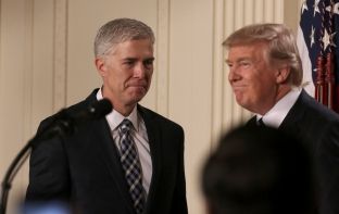 Trump emëron gjykatësin konservator Neil Gorsuch në Gjykatën Supreme Amerikane