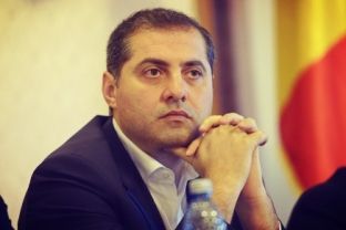 Ministri rumun i Tregtisë dorëhiqet pas akuzave për korrupsionin ndaj qeverisë