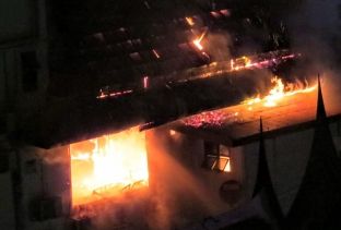 Zjarr në një sallon masazhi në Kinë, së paku 18 të vdekur