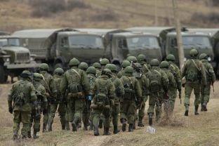 Vladimir Putin urdhëron Ushtrinë ruse të përgatitet për “kohë lufte”