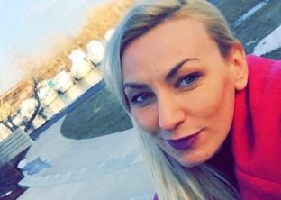  Gruaja e nënkryetarit të PDK-së bëhet shefe në kabinetin e ministres së re