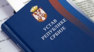 “Serbia s’ka marrë detyrim ta heqë preambulën për Kosovën”