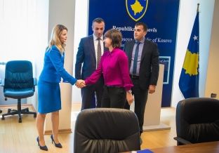 Certifikohen 14 përmbarues privatë