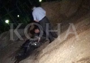  Motoçikleta e cila dyshohet se u përdorë nga sulmuesit është djegur tërësisht