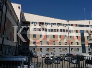 Vetëvendosje dënon sulmin e mbrëmshëm ndaj ndërtesës së Kuvendit