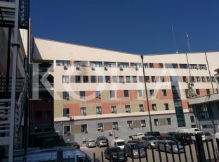 Policia gjen dëshmi që do t’i çojnë drejt kapjes së autorëve të sulmit ndaj Kuvendit