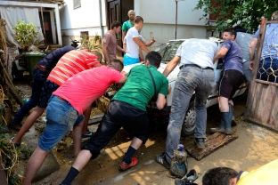  Publikohet lista e viktimave nga vërshimet në Shkup