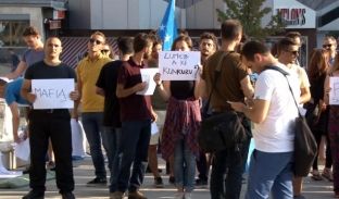 Sot vazhdon marshi protestues kundër “Pronto II”