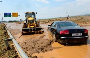 Shqipëria 100 mijë euro për përmbytjet në Maqedoni