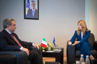 Italia e përkushtuar që ta ndihmojë Kosovën në rrugën evropiane