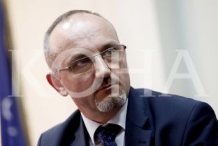 Nga viti i ardhshëm sigurimet shëndetësore i paguajnë të punësuarit dhe punëdhënësit [video]