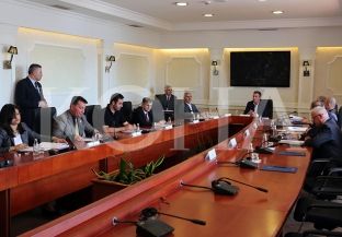  Koalicioni nuk i ka votat, shtyn demarkacionin për 1 shtator