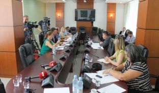 Projektligji për regjistrimin e popullsisë në veri ende në sirtar