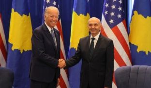 Biden përfundon takimin me Mustafën