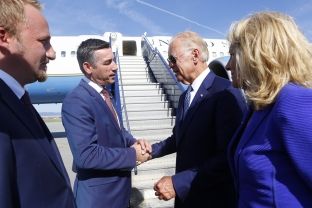 Veseli përcolli zv.presidentin Biden