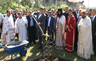 Gjuriq thotë se krerë të Kosovës kanë premtuar komunë për Prilluzhën