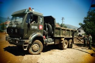 KFOR-i përfundon me sukses asistimin në zonat e përmbytura në Shkup