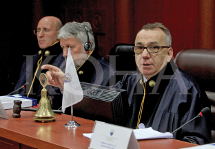 Gjykata ia ndalon Enver Hasanit ngritjen e dilemave rreth imunitetit funksional e diplomatik