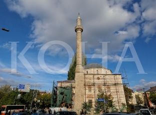 Xhamia e Gurit në Prishtinë, vatër e drogës dhe prostitucionit