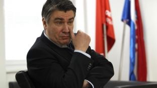  Milanoviq kërcënon liderët e Serbisë se do të akuzohen për krime në Kosovë