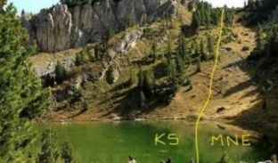 Historianët e Deçanit i shkruajnë kryeparlamentarit, ia kujtojnë datat që e dëmtuan Kosovën