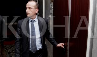 I pakënaqur me paraqitjen e saj në TV, Bekim Haxhiu fyen rëndë deputeten Brovina [video]