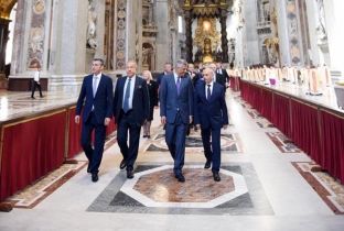 Thaçi: Populli ynë i dha botës një mrekulli, i dha Nënën Terezë