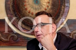 Enver Hasani, Hivzi Islamit: Nuk mora vesh asgjë!