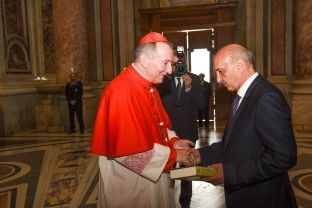 Mustafa siguron përkrahjen e Selisë së Shenjtë për Kosovën