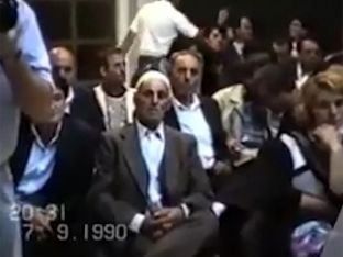 Kosova formalisht u shpall republikë që më 1990 [video]