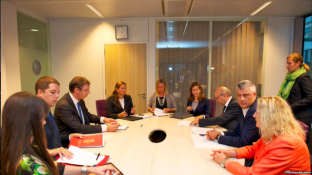 Serbët thonë se është krijuar ekipi për themelim të Asociacionit, Tahiri e mohon [video]