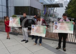 Thaçi, Veseli e Grabovci “i marrin vizat për në burgun e Dubravës” [video]