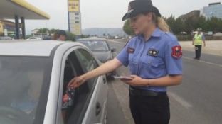 Shqipëria dhjetëfishon ndëshkimin për mospërdorim të rripit të sigurisë