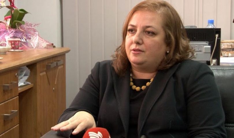 Tekstet e historisë pa terma fyese