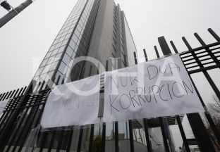 Qeveria dhe FSK-ja, antipodët e ekstremit të korrupsionit në Kosovë