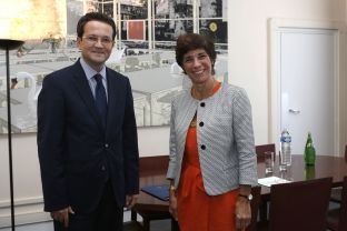 Murtezaj takoi zyrtarë të lartë në MPJ të Francës