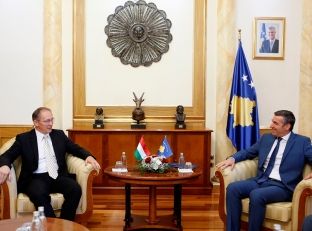 Bashkëpunimi ndërparlamentar me Hungarinë, zgjerohet në ekonomi