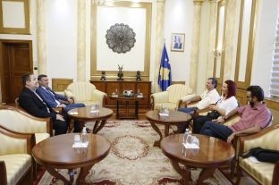 Veseli për institucionalizim të “Atomit”