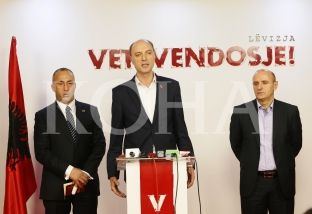 Sherifi komenton prezencën e Vetëvendosjes në takimin e mbrëmshëm pozitë – opozitë [video]