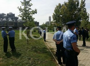  Mblidhen përfaqësues të studentëve në kundërshtim të funksionalizimit të kishës në kampusin e UP-së