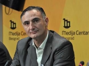 Slobodan Vujiçiq në grevë urie, ka dy kërkesa për Shpend Ahmetin